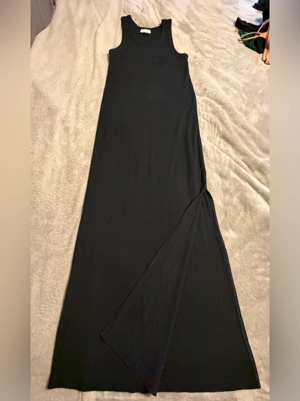 Sleeveless Black Maxi Skirt with Side Slit